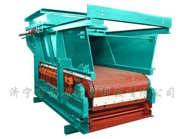 帶式（甲帶）給料機(jī)具有運(yùn)行平穩(wěn)、節(jié)能、環(huán)保等優(yōu)點(diǎn)